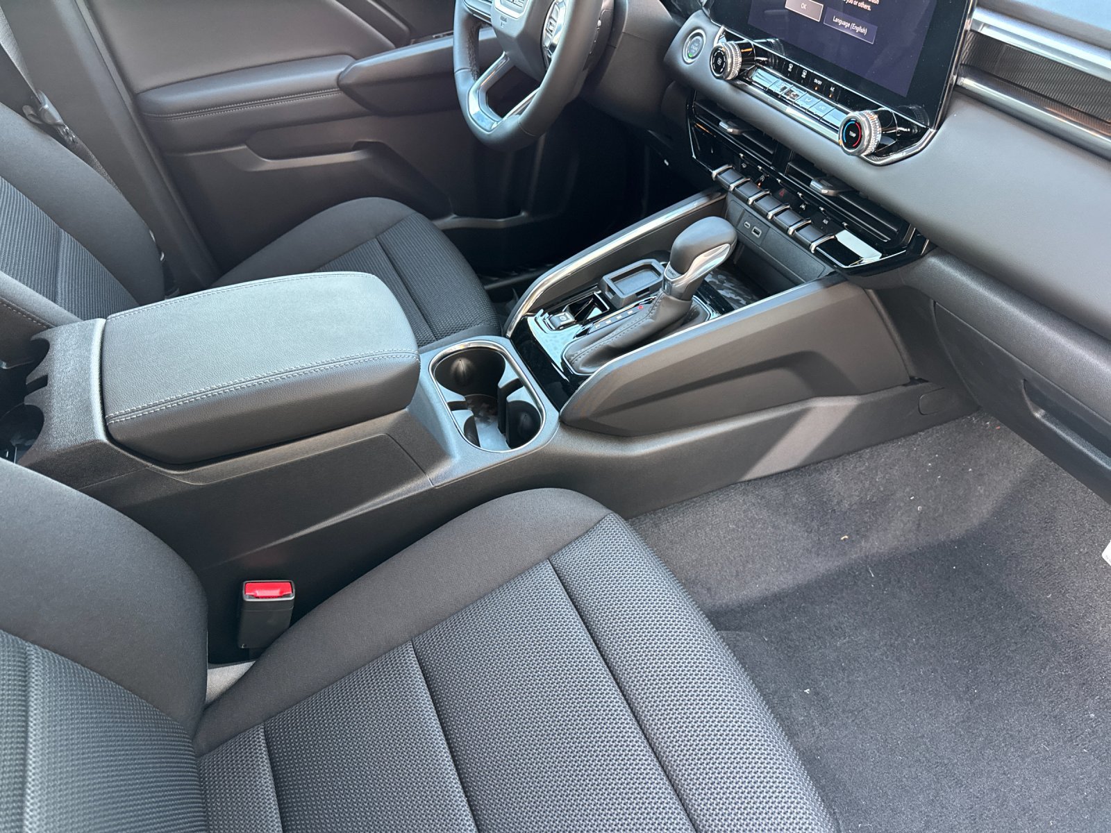 New 2026 GMC Canyon Elevation w/ Technology Package RWD image 15