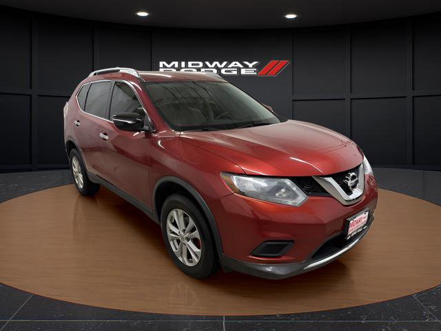 Used 2016 Nissan Rogue SV image 1