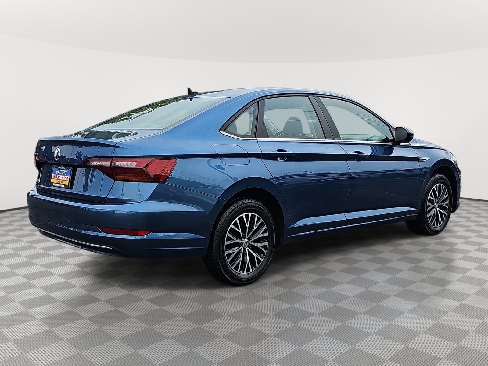 Used 2019 Volkswagen Jetta SEL image 5