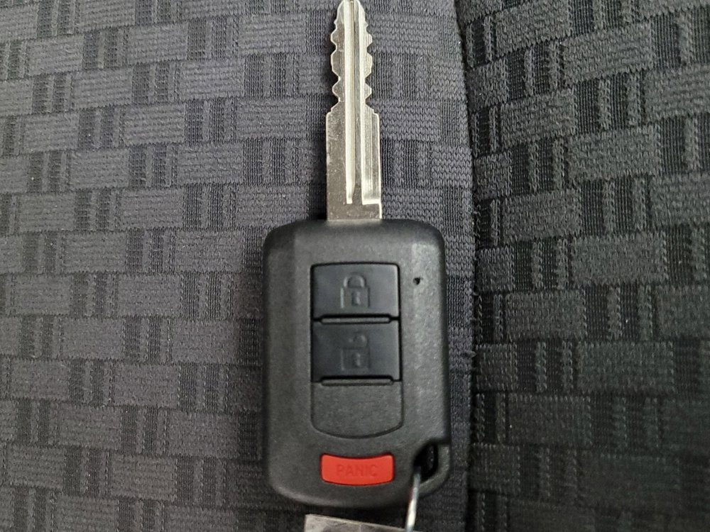 Used 2019 Mitsubishi Mirage ES image 32