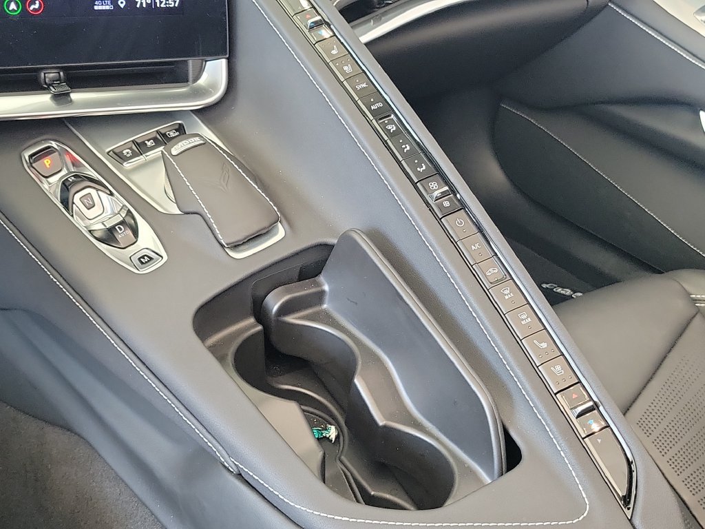 Used 2020 Chevrolet Corvette Stingray Preferred Cpe w/ 2LT Preferred Equipment Group RWD image 22