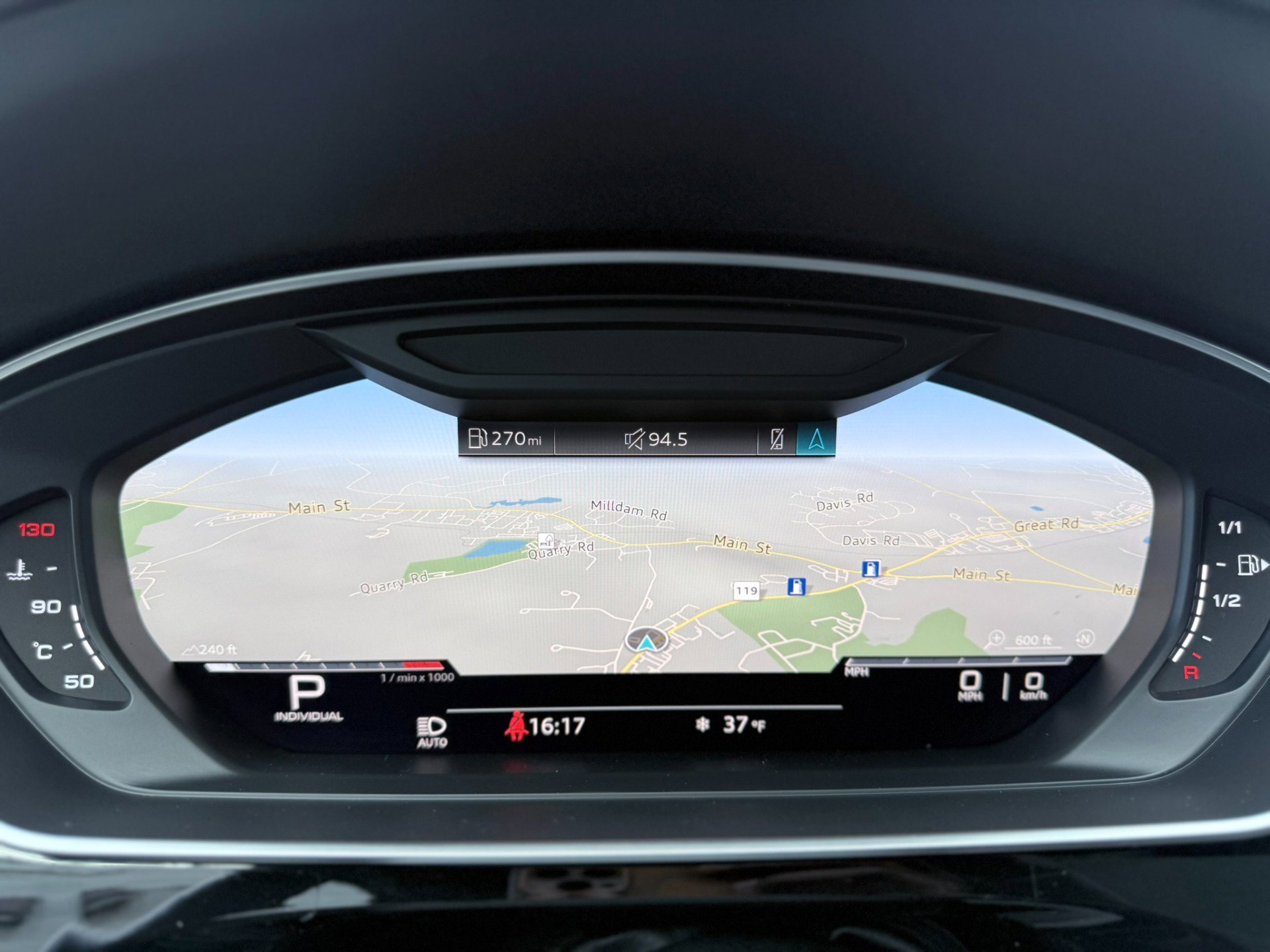 Used 2020 Audi S8 L image 48