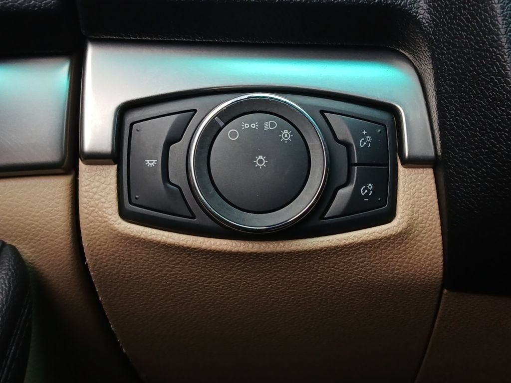 Used 2016 Ford Explorer 4WD image 12