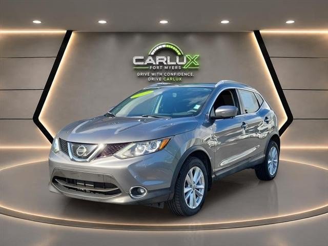 Used 2019 Nissan Rogue Sport SV w/ Technology Package FWD image 3