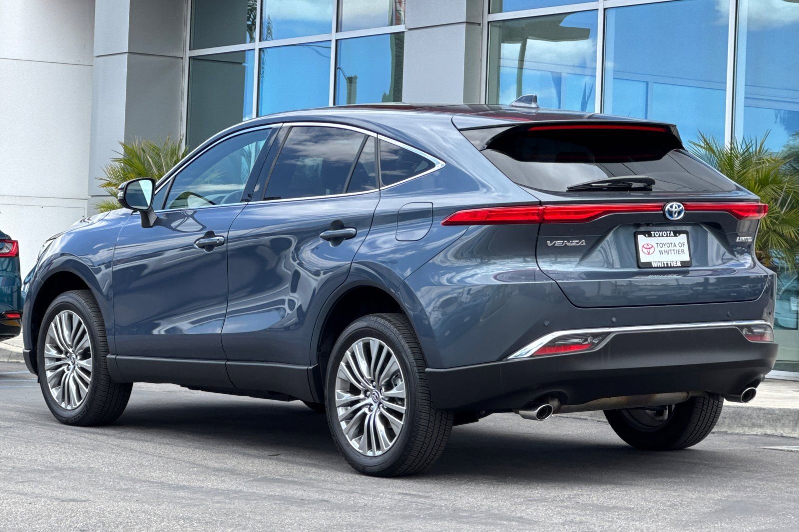 Certified 2024 Toyota Venza Limited AWD/4WD image 8