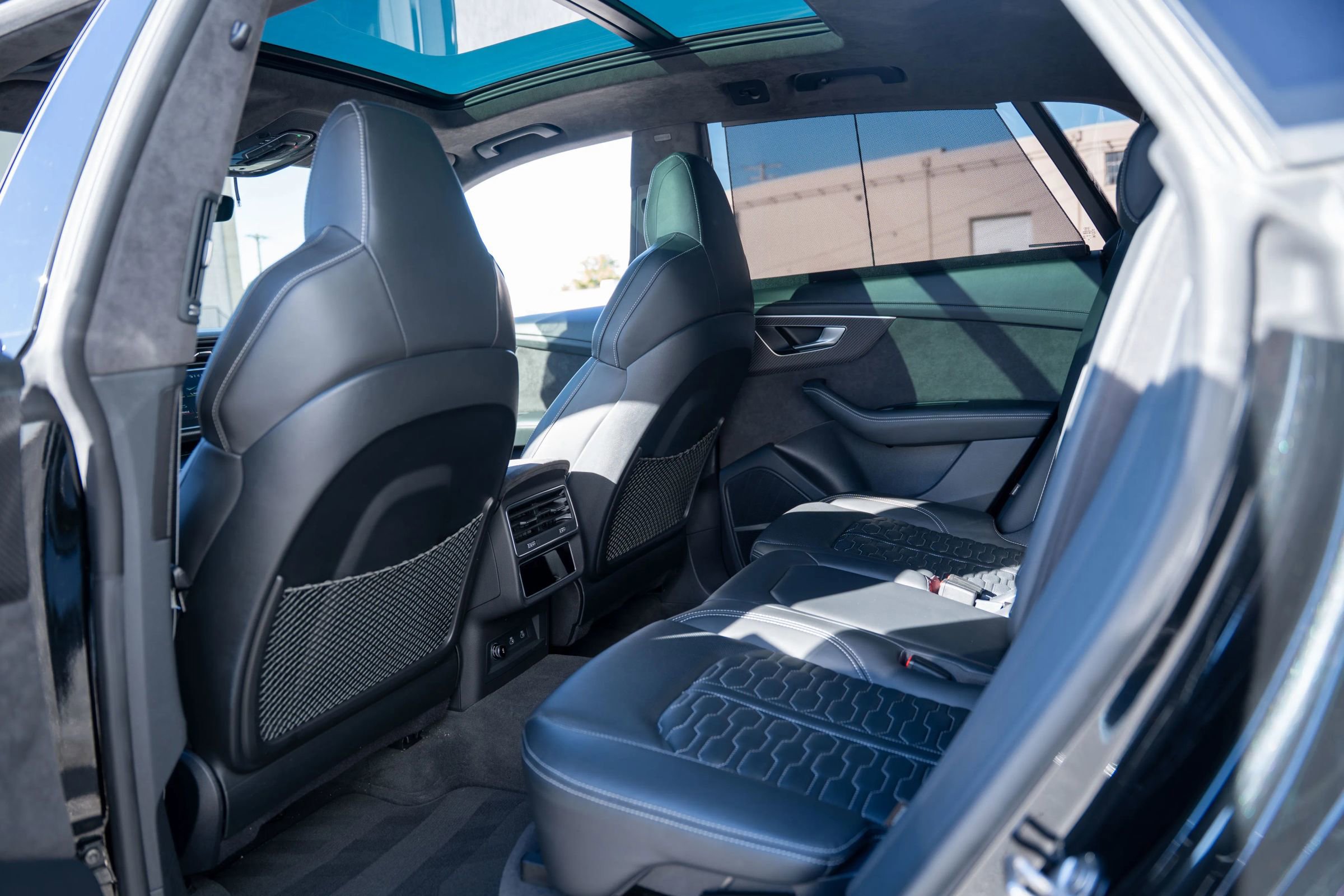 Used 2022 Audi RS Q8 w/ Carbon Optic Package image 12