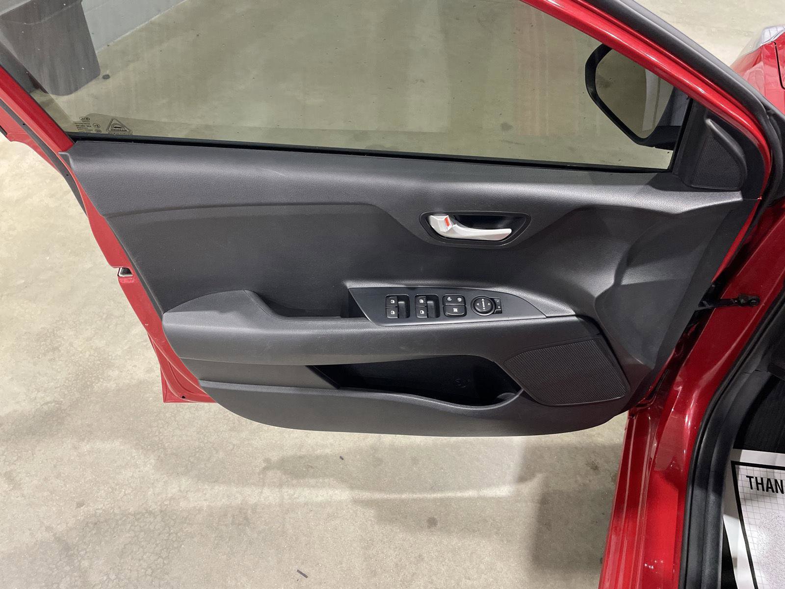 Used 2021 Kia Rio S w/ Technology Package image 22