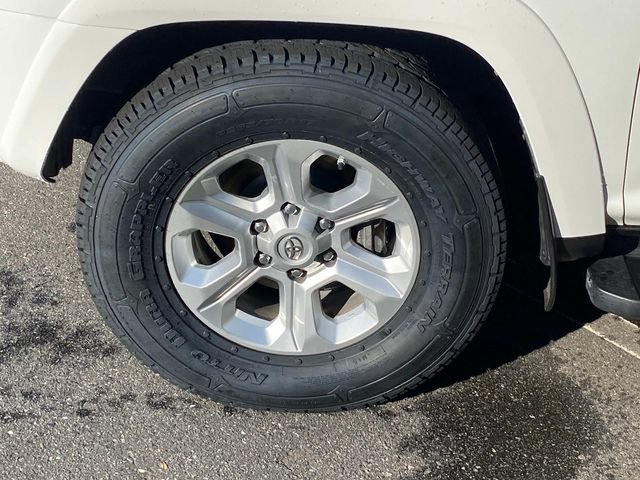 Used 2021 Toyota 4Runner SR5 Premium RWD image 6