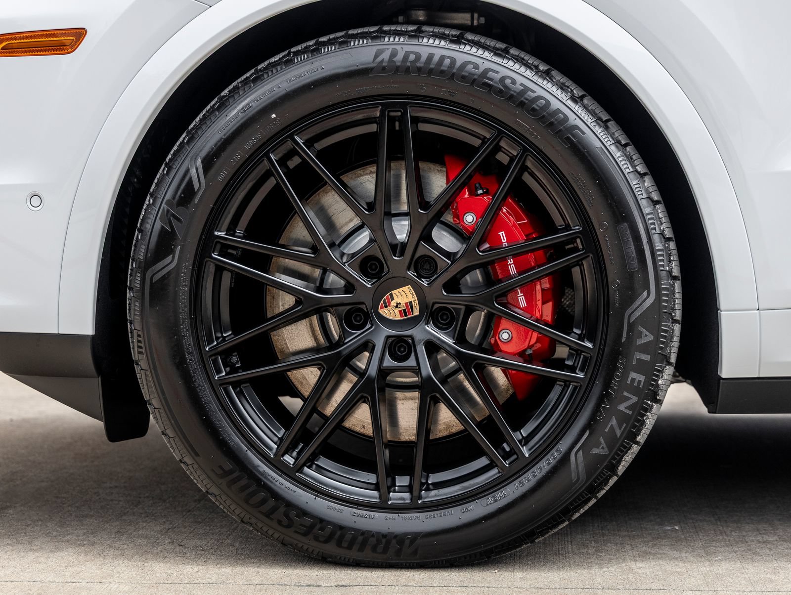 New 2026 Porsche Cayenne S AWD/4WD image 13