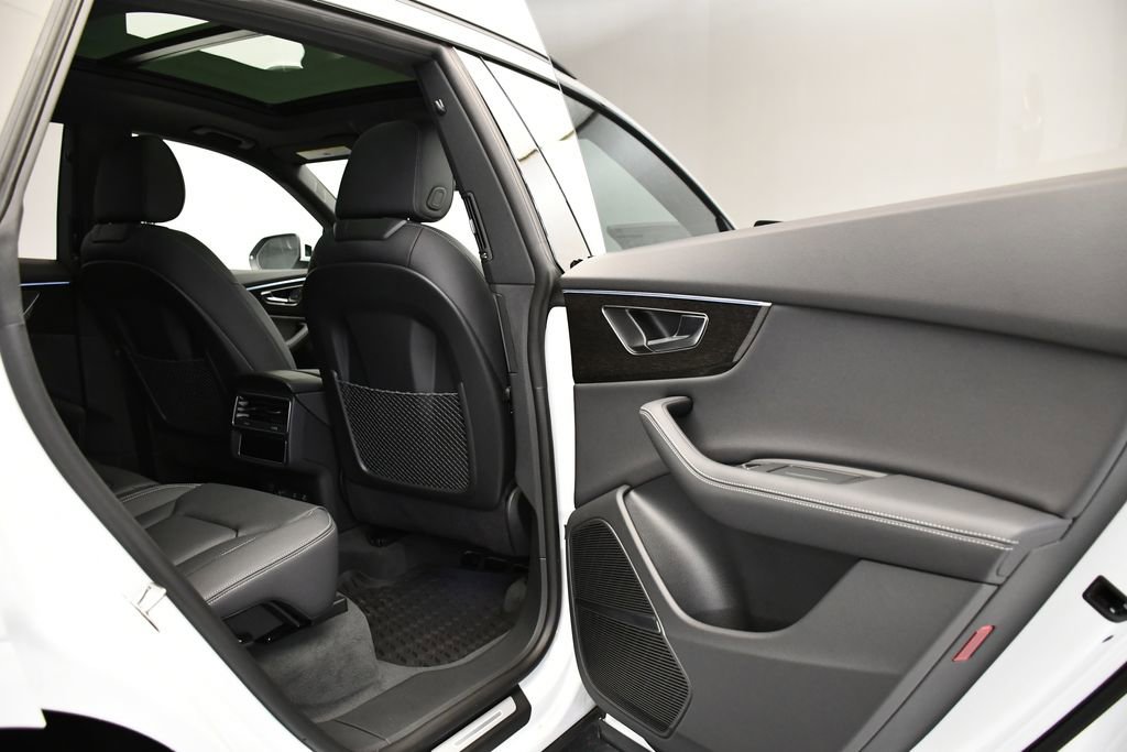 New 2026 Audi Q8 Premium Plus image 52