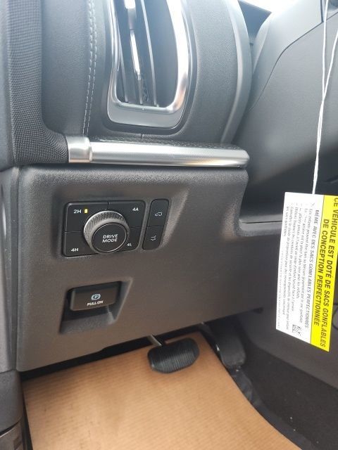 New 2025 Ford Expedition Platinum w/ Stealth Performance Package image 39