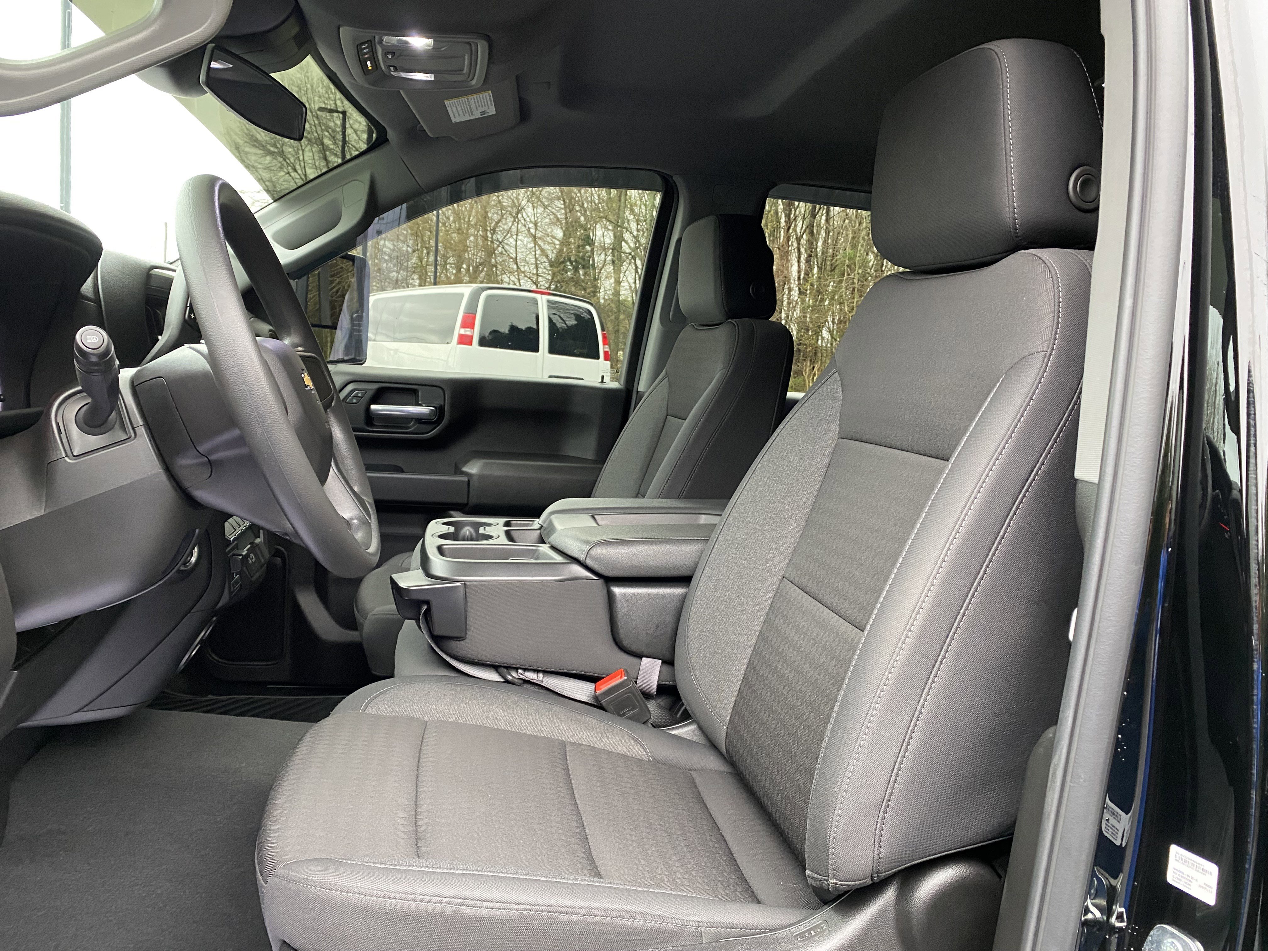 Used 2024 Chevrolet Silverado 2500 Custom w/ Custom Convenience Package image 16