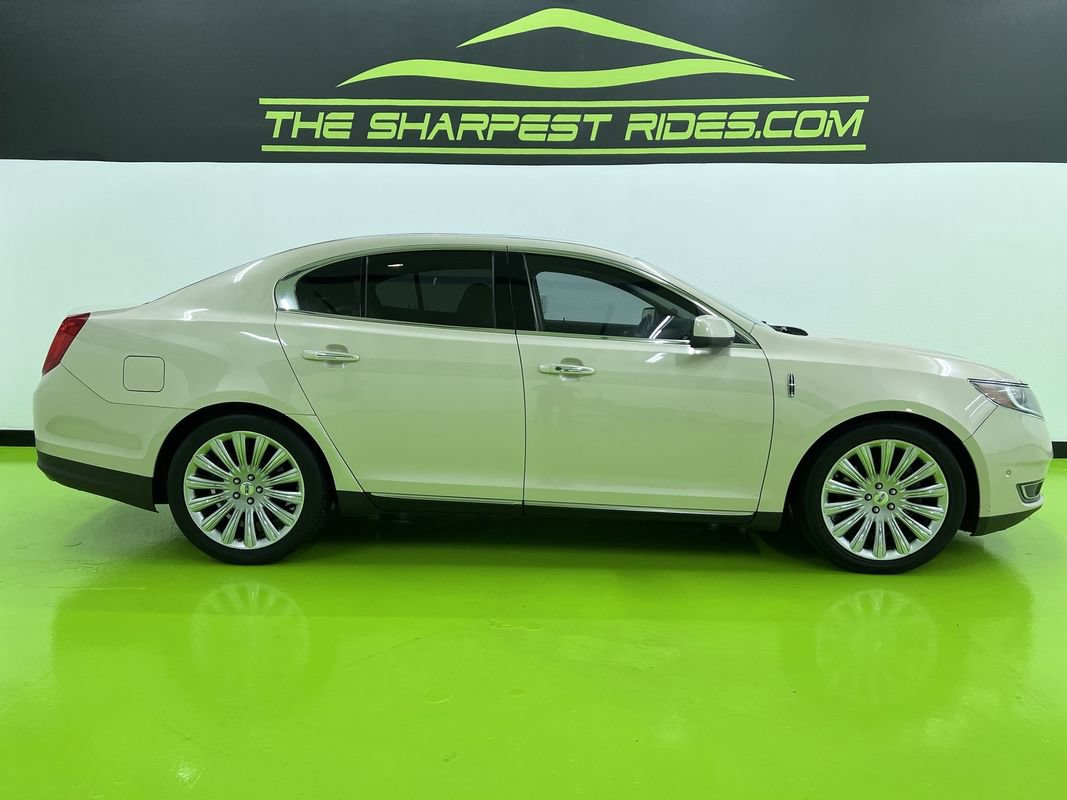Used 2015 Lincoln MKS w/ Equipment Group 101A FWD image 11