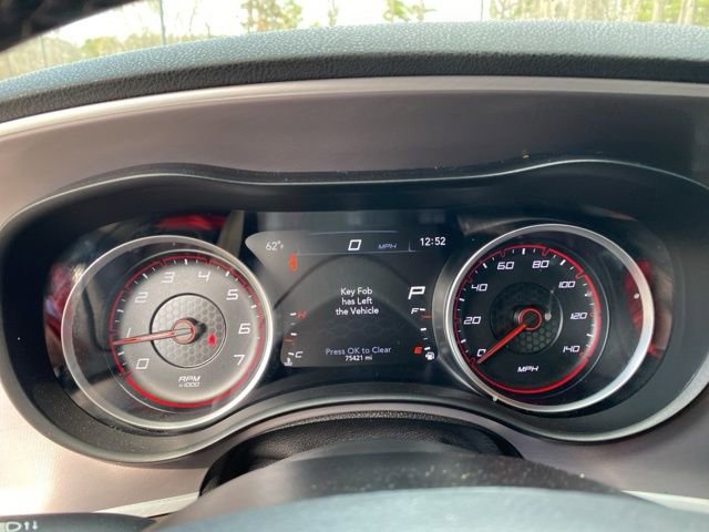 Used 2022 Dodge Charger SXT RWD image 11