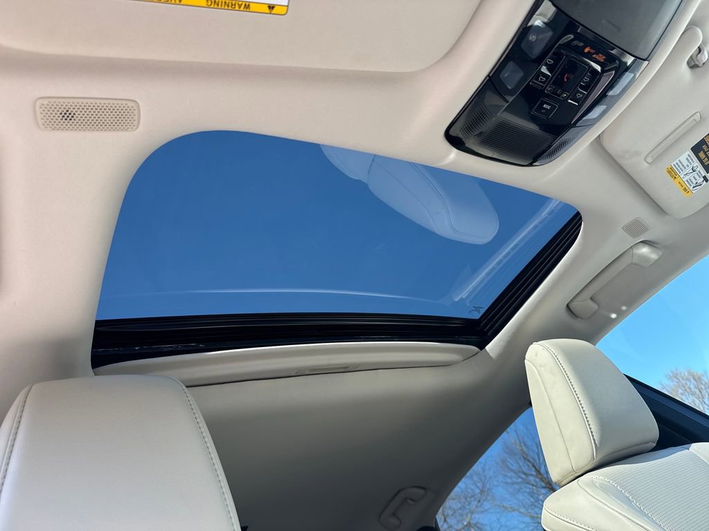 Used 2025 Lexus RX 350 w/ Convenience Package image 27