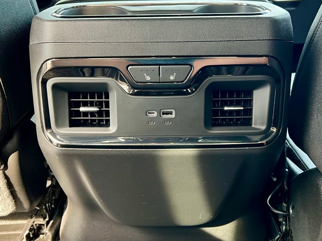 Used 2022 GMC Sierra 1500 AT4 w/ AT4 Premium Package image 43