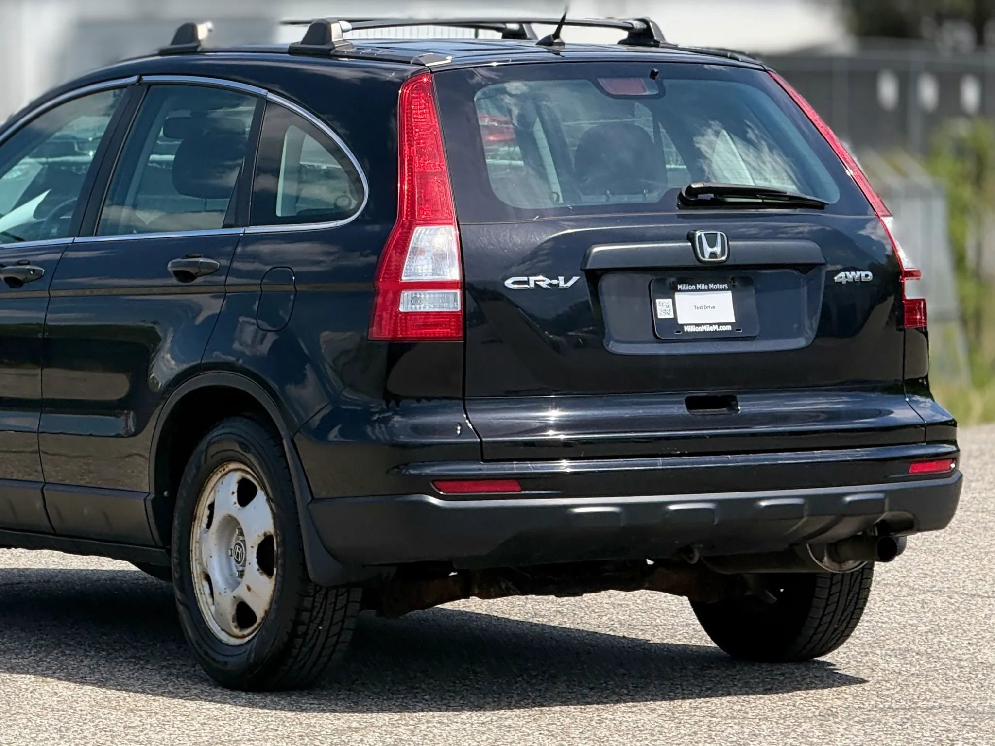 Used 2011 Honda CR-V LX image 16