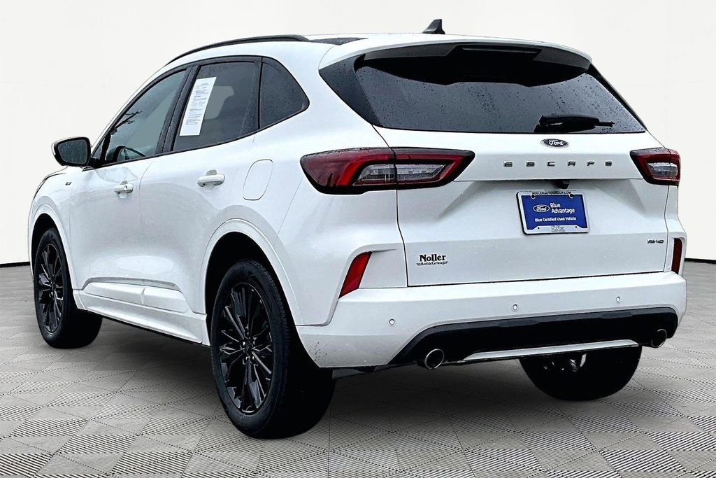 Used 2023 Ford Escape ST-Line Elite AWD/4WD image 13