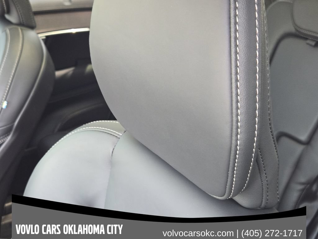 Certified 2026 Volvo XC90 B6 Ultra AWD/4WD image 17