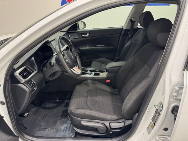 Used 2020 Kia Optima LX image 10