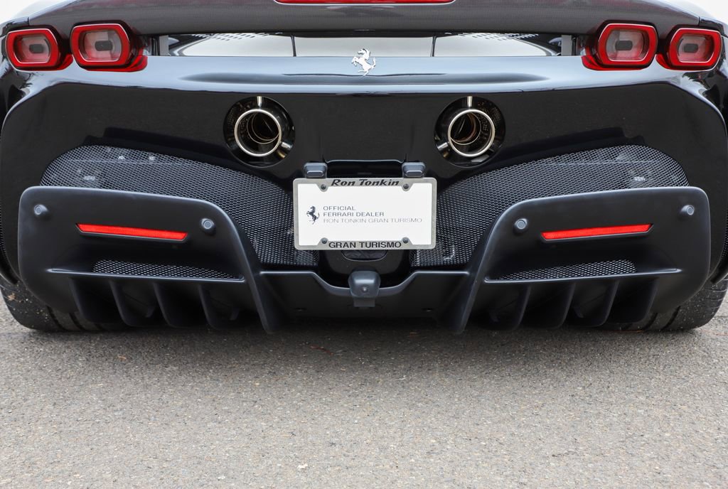 Certified 2022 Ferrari SF90 Spider image 33
