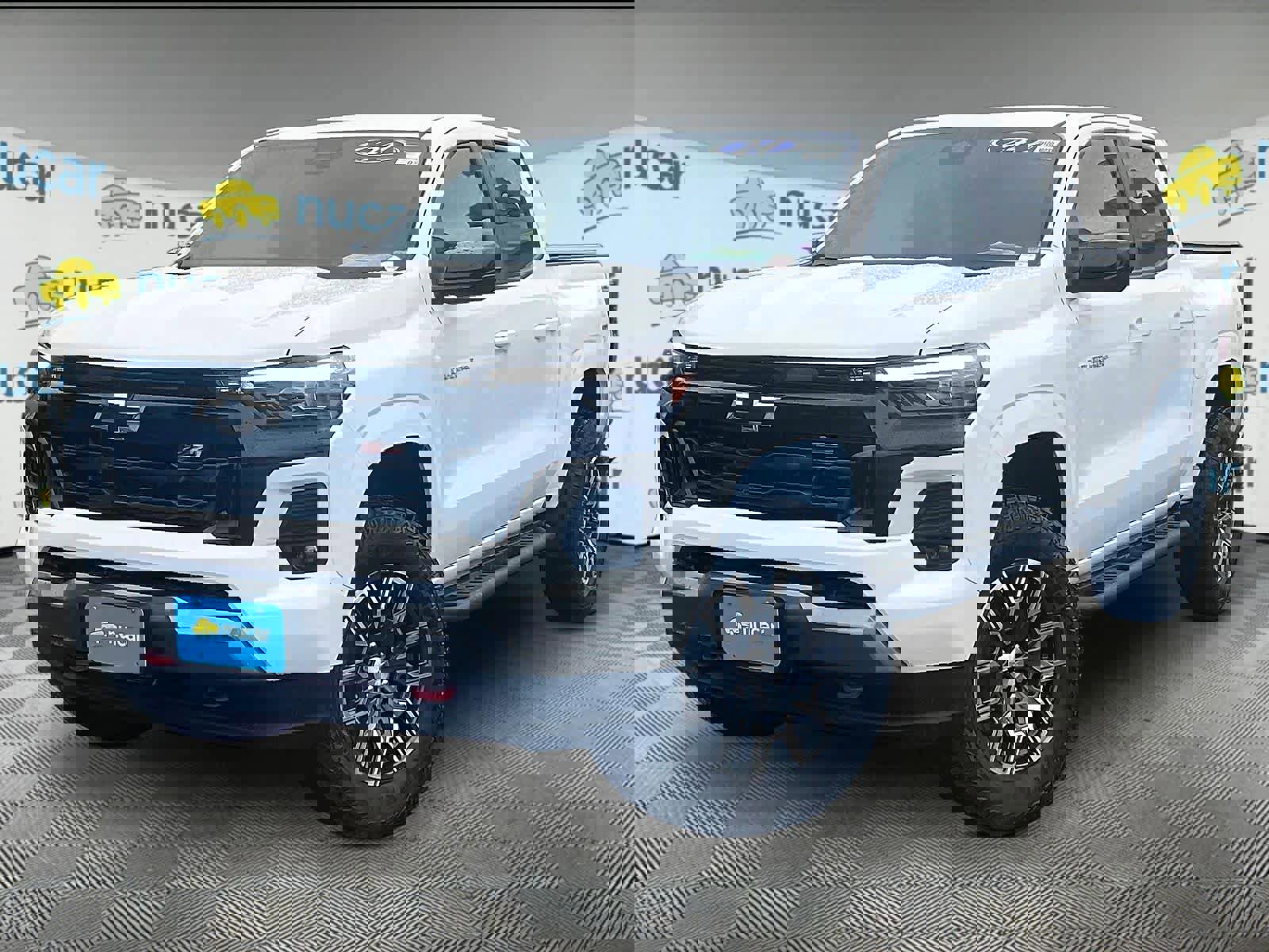 Used 2024 Chevrolet Colorado Z71 w/ Z71 Convenience Package 2 image 3