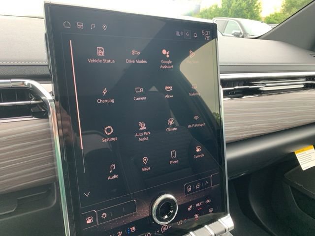 New 2025 GMC Sierra EV Denali image 20