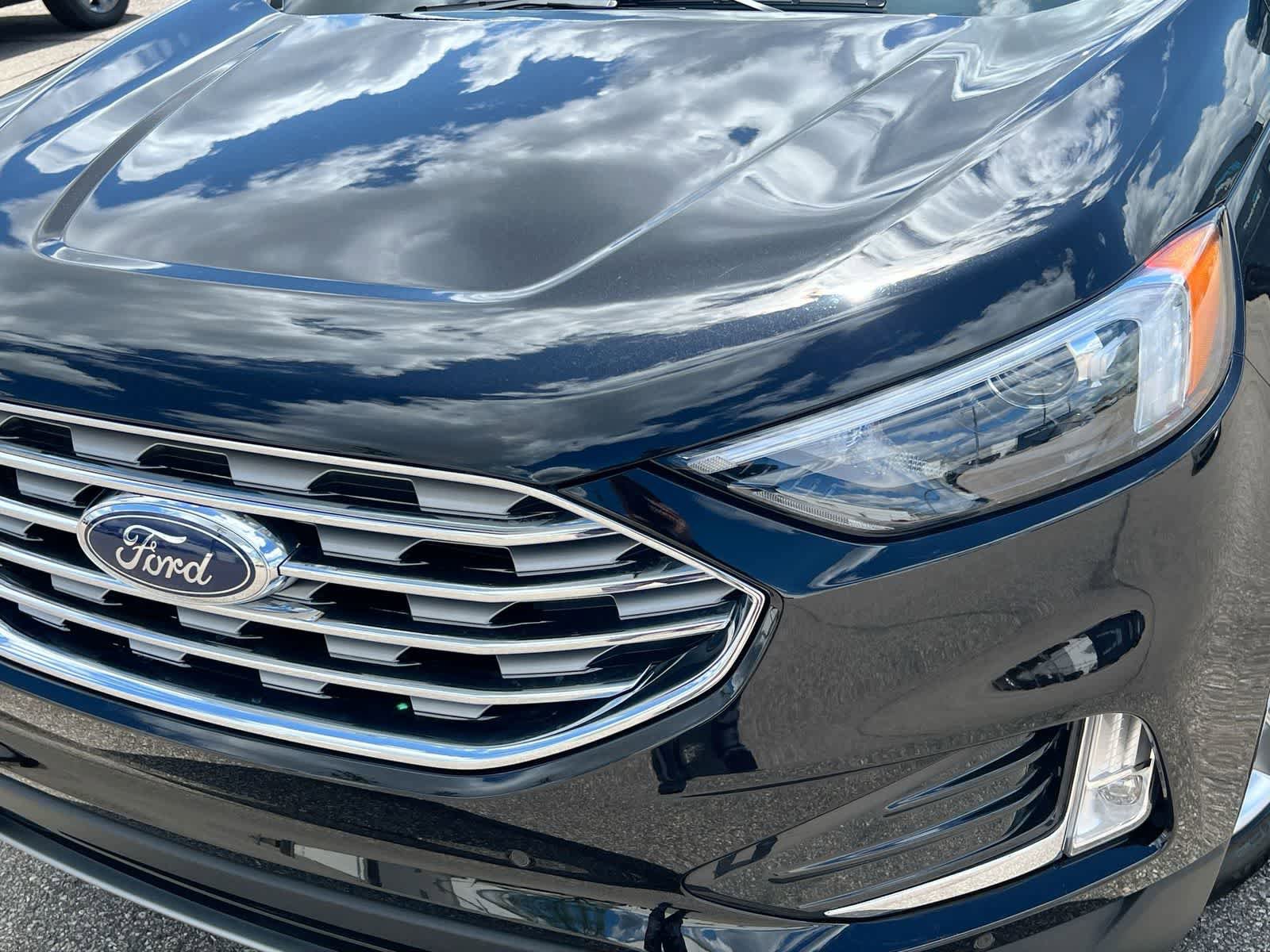 Used 2024 Ford Edge Titanium AWD/4WD image 11