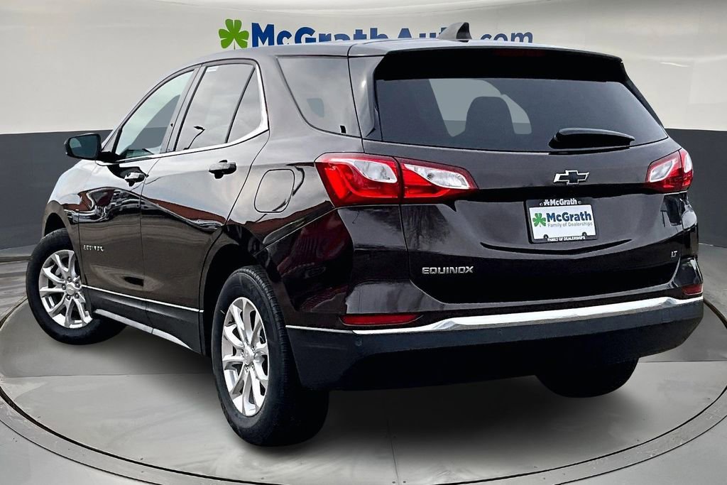 Used 2020 Chevrolet Equinox LT w/ Driver Convenience Package image 4