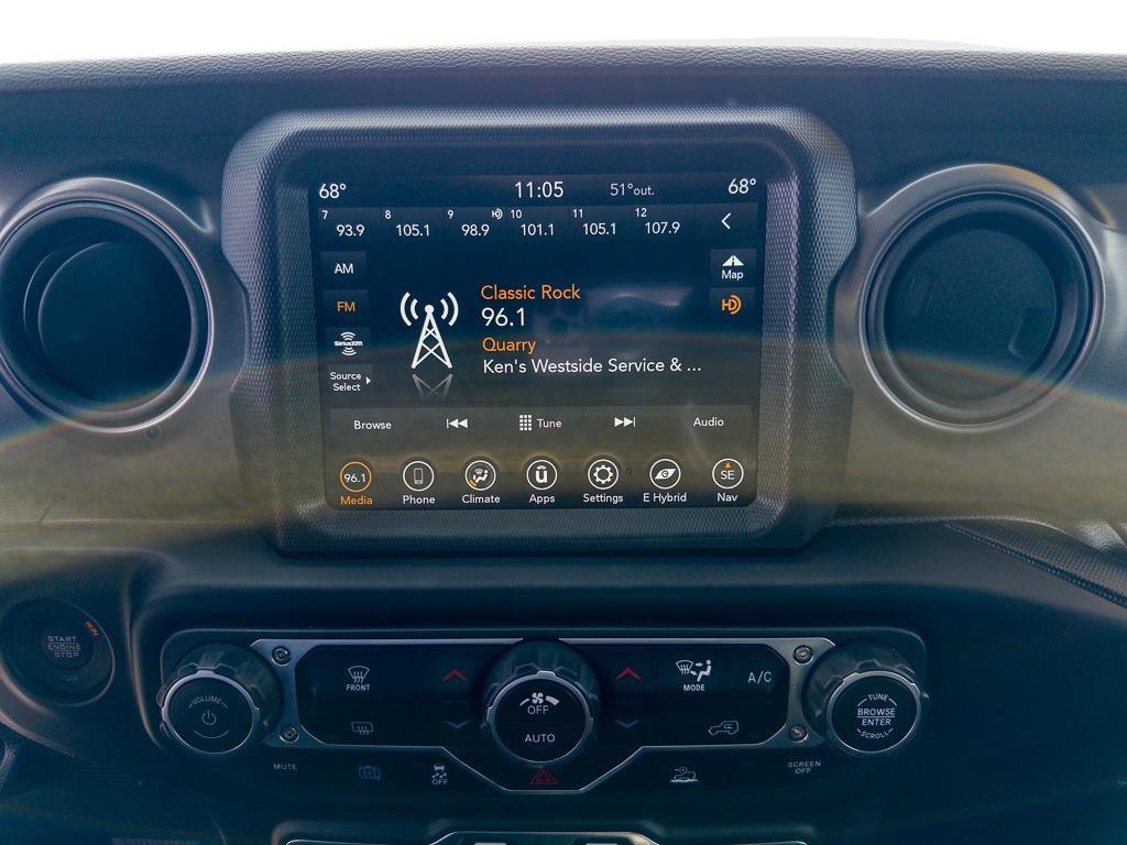 Used 2023 Jeep Wrangler Willys 4xe w/ Sun & Screen Package image 16