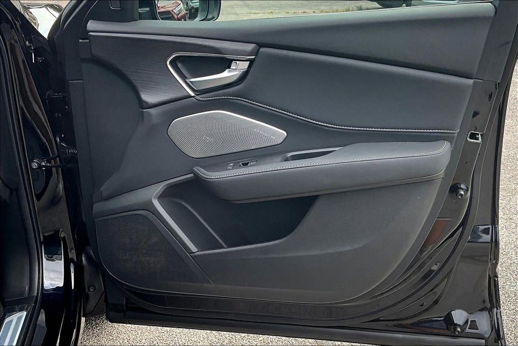 New 2025 Acura RDX SH-AWD w/ Advance Package image 11