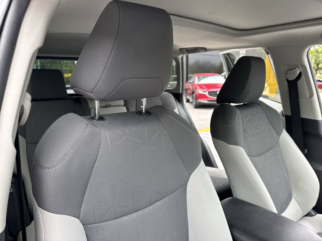 Used 2019 Toyota RAV4 XLE FWD image 46