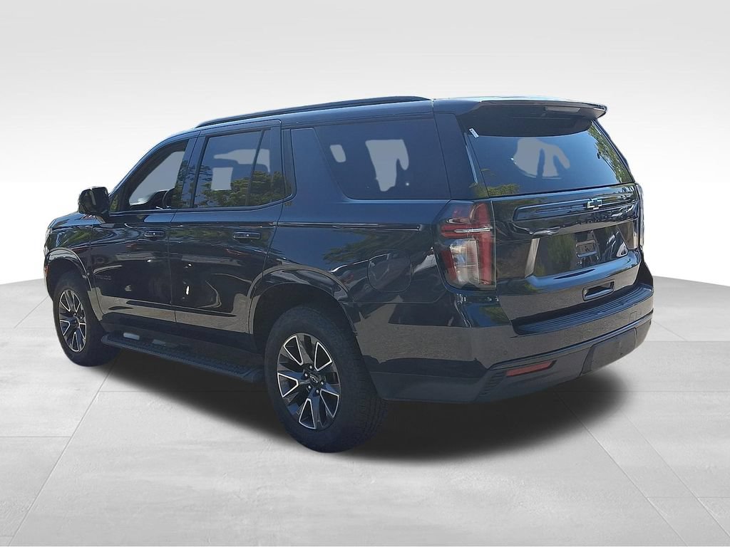 Used 2024 Chevrolet Tahoe Z71 w/ Luxury Package AWD/4WD image 4