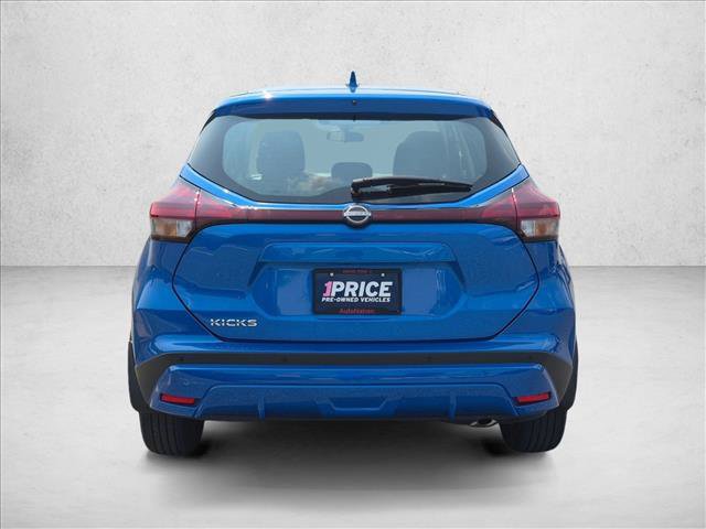 Used 2024 Nissan Kicks S FWD image 6