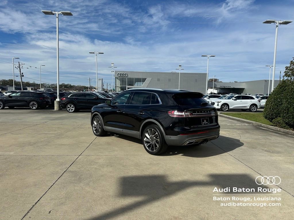 Used 2020 Lincoln Nautilus Reserve w/ Equipment Group 202A image 5