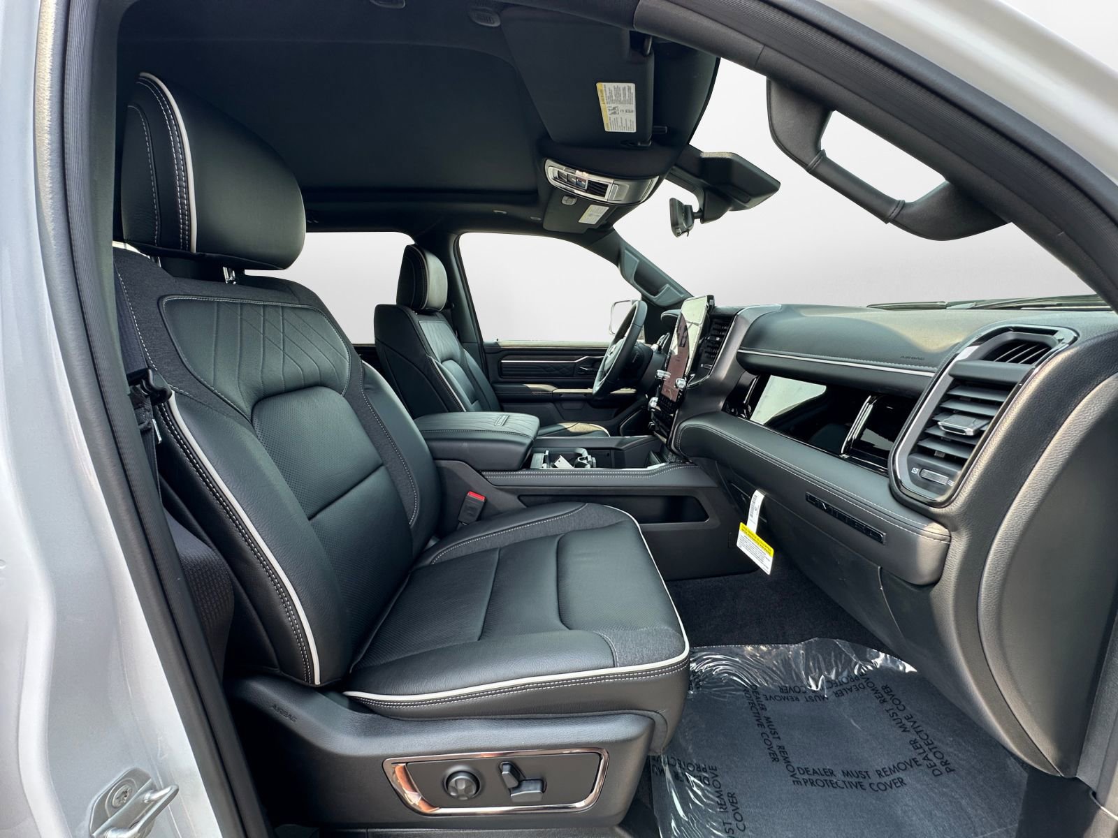 New 2026 RAM 1500 Limited image 15