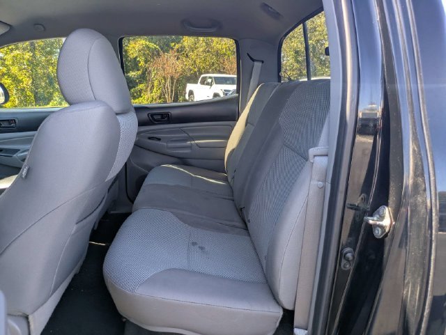 Used 2015 Toyota Tacoma 4x4 Double Cab w/ TRD Sport Package image 15