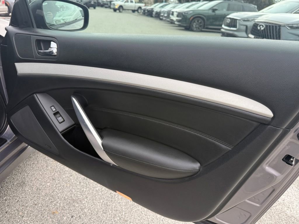 Used 2008 INFINITI G37 Journey w/ Premium Pkg image 28