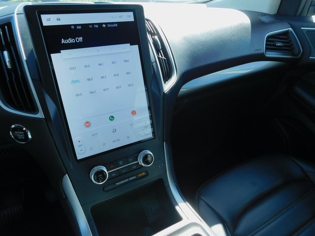 Used 2023 Ford Edge SEL image 26