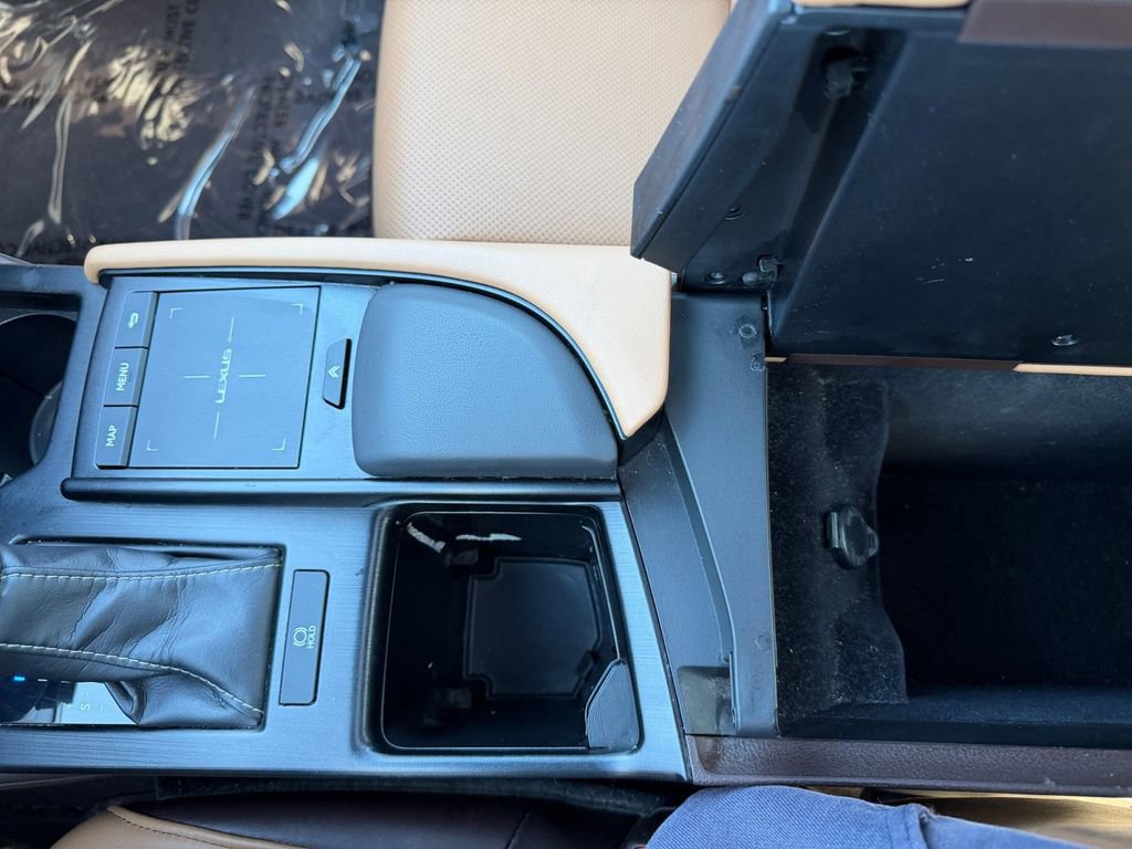 Used 2019 Lexus ES 350 w/ Premium Package image 24