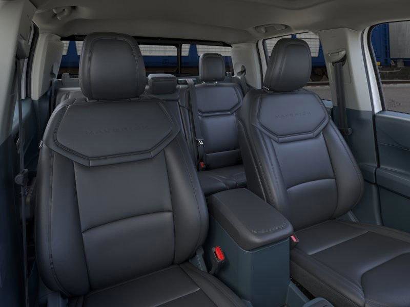 New 2025 Ford Maverick Lariat w/ Black Appearance Package image 31