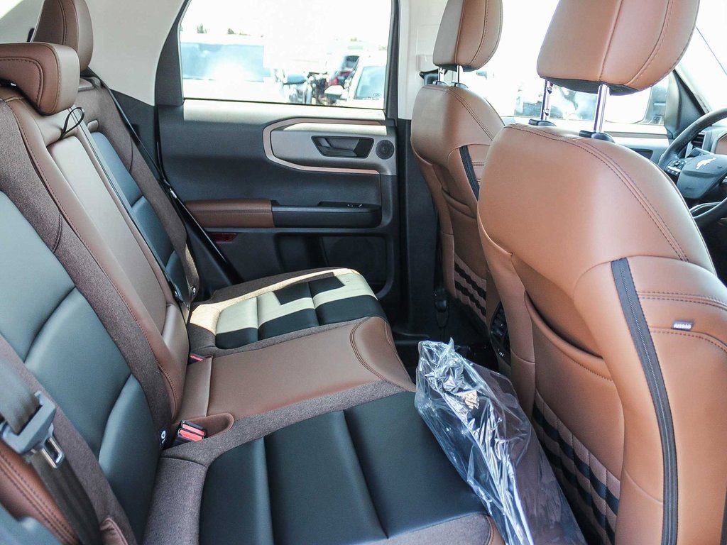 New 2025 Ford Bronco Sport Outer Banks w/ Sasquatch Outer Banks Package image 17