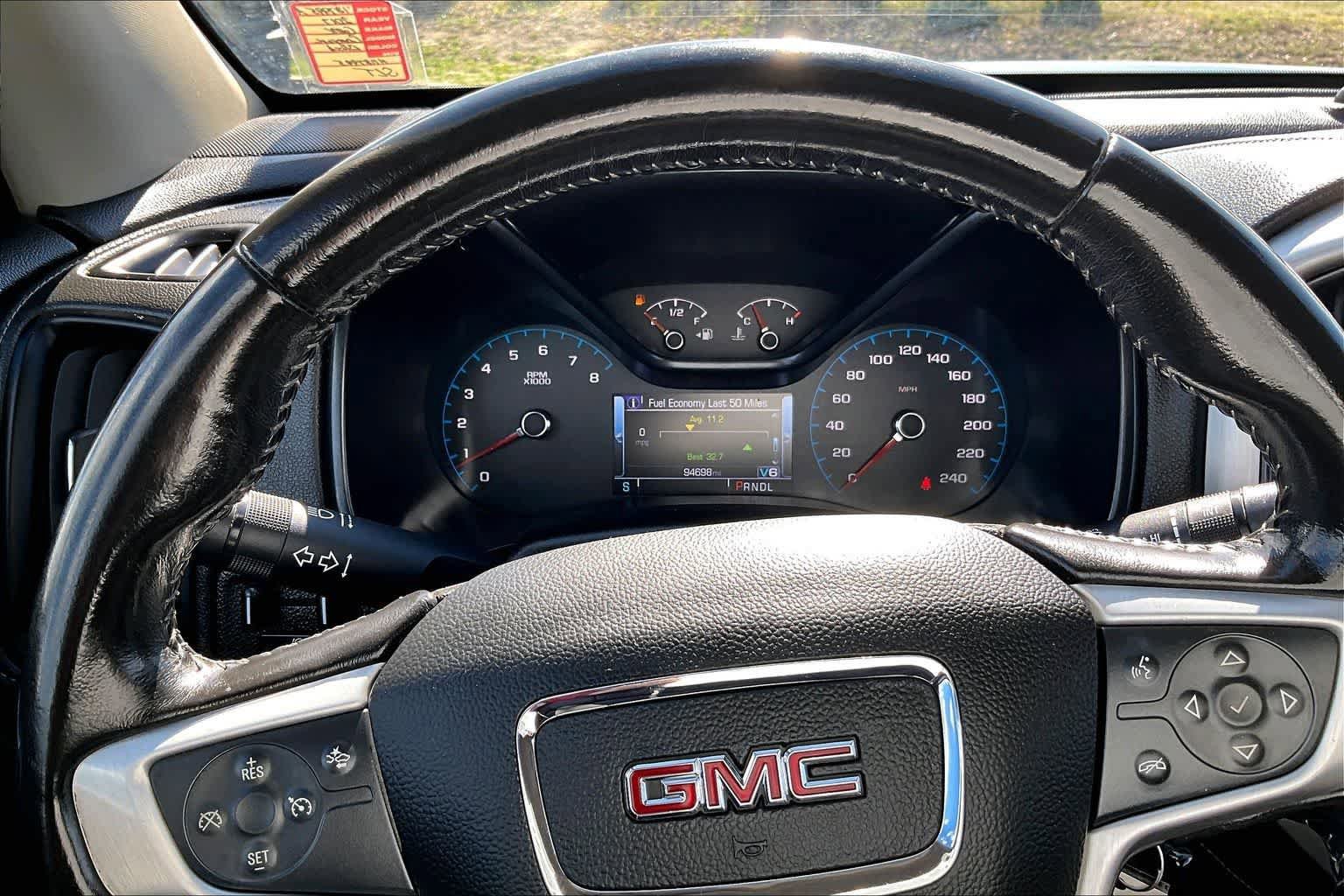 Used 2017 GMC Canyon SLT w/ Driver Alert Package image 18
