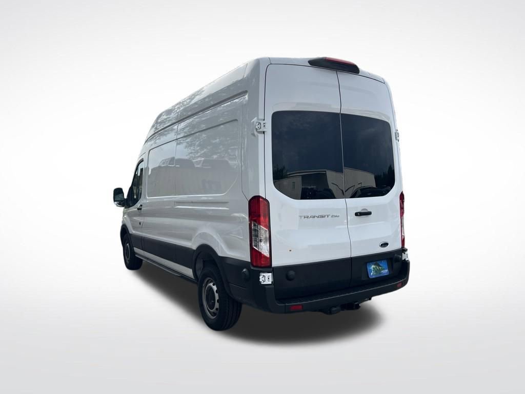Used 2025 Ford Transit 250 148 High Roof RWD image 6