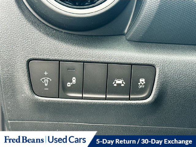 Used 2021 Hyundai Kona Night AWD/4WD image 14