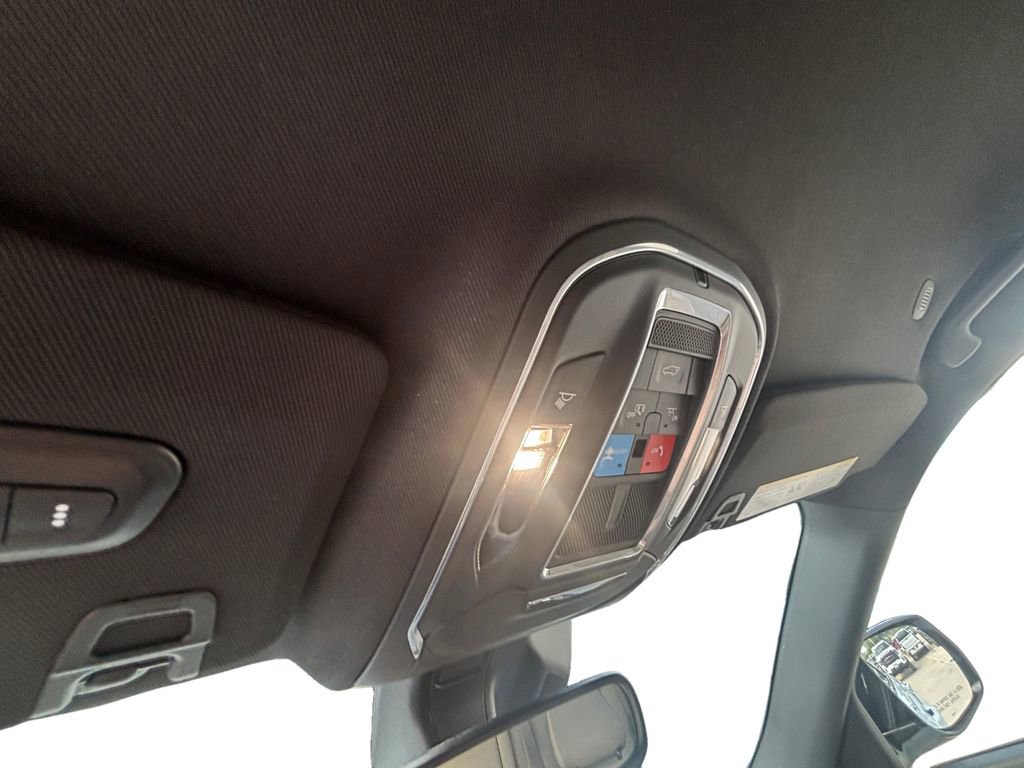Used 2023 Jeep Grand Cherokee Limited image 28
