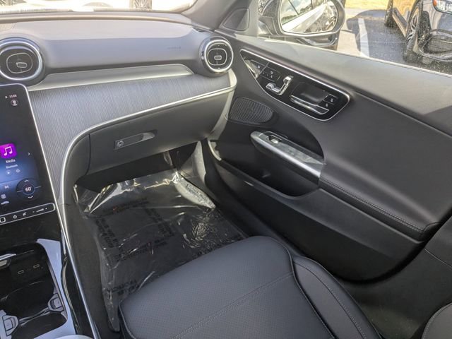 Used 2025 Mercedes-Benz C 300 Sedan image 16