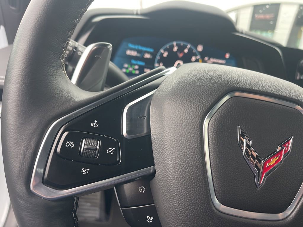 Used 2021 Chevrolet Corvette Stingray Preferred Cpe w/ Chrome Exterior Badge Package image 15