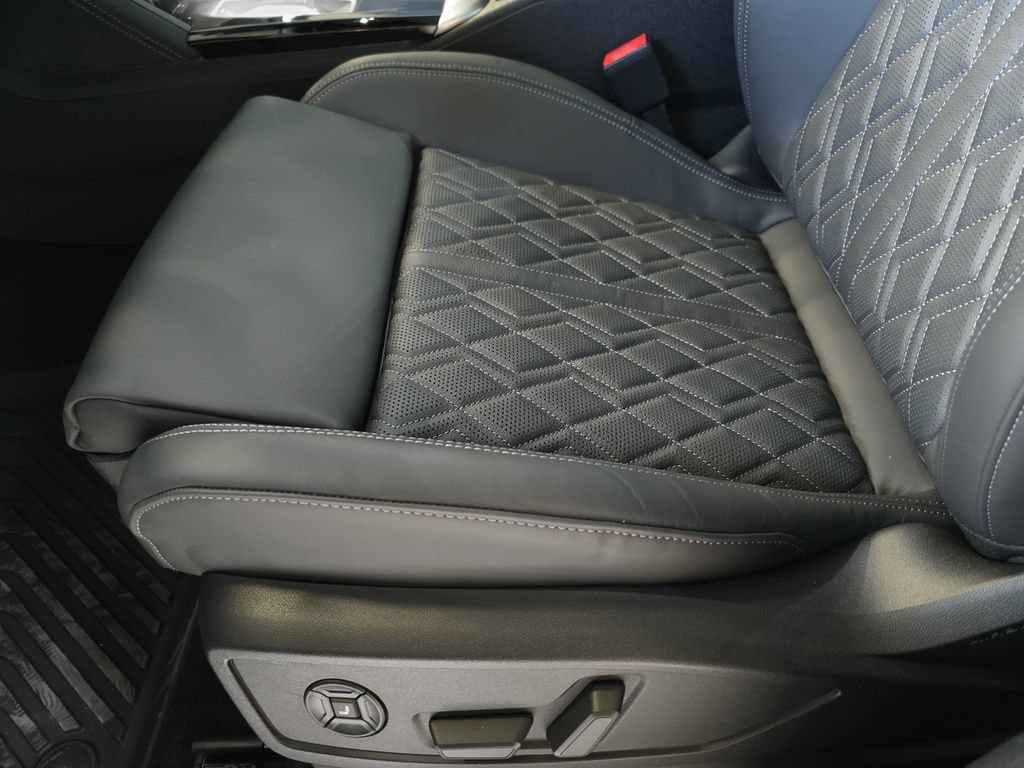New 2026 Audi SQ5 Prestige AWD/4WD image 26
