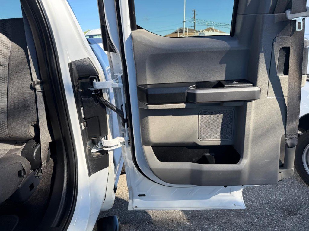 Used 2019 Ford F150 XLT image 19
